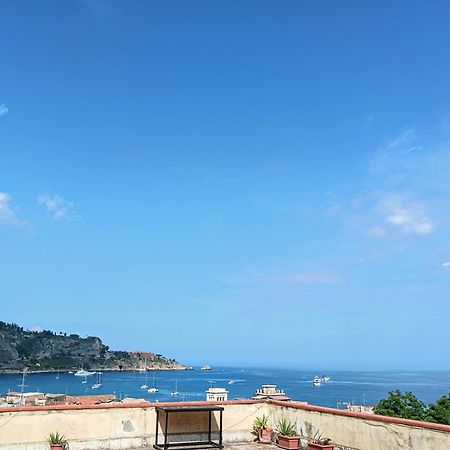 Mungi Bay, Flat With Sea View Roof Top Terrace Джардини-Наксос Экстерьер фото