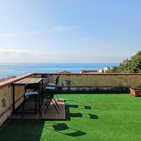 Mungi Bay, Flat With Sea View Roof Top Terrace Джардини-Наксос Экстерьер фото