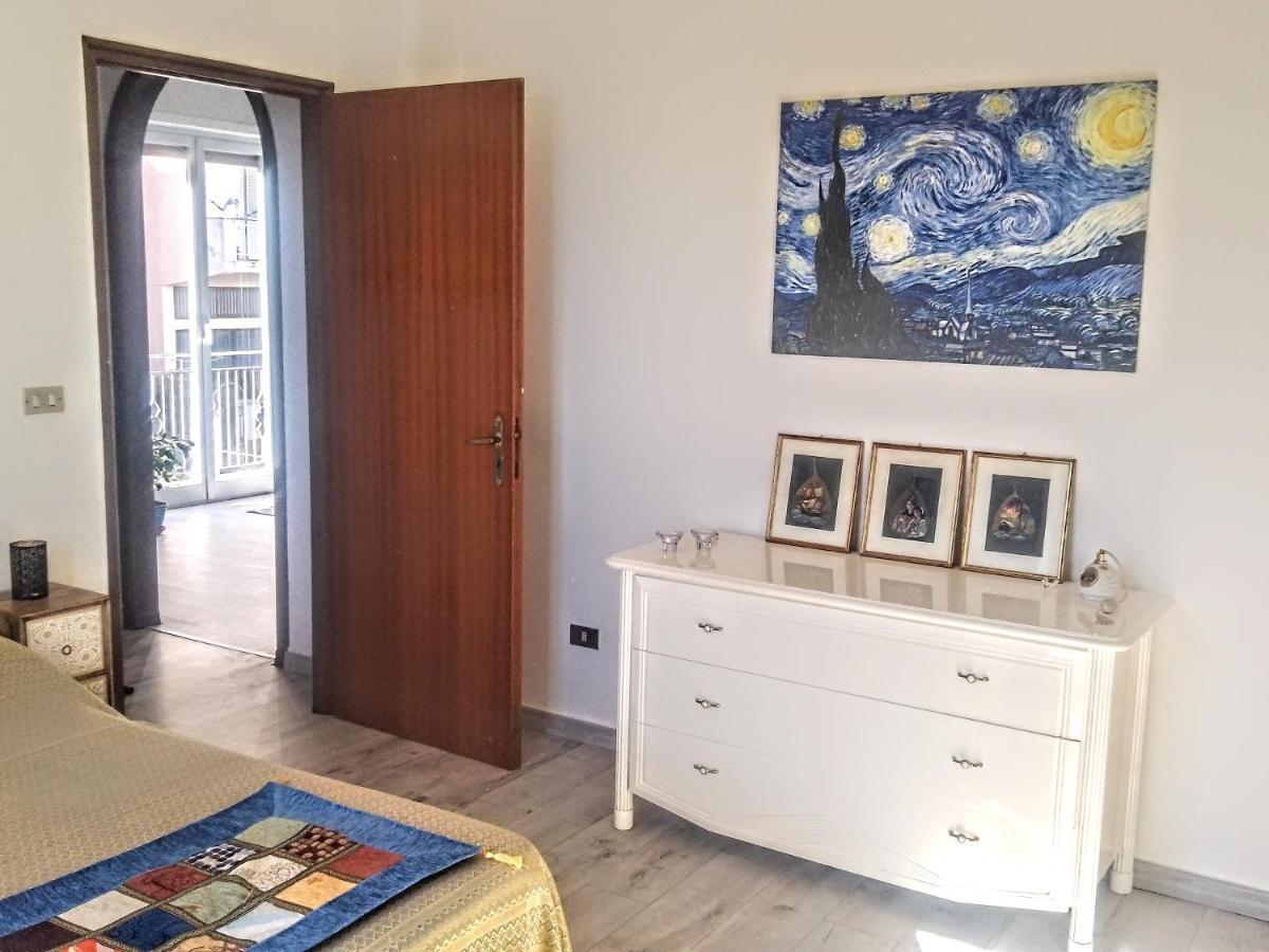 Mungi Bay, Flat With Sea View Roof Top Terrace Джардини-Наксос Экстерьер фото
